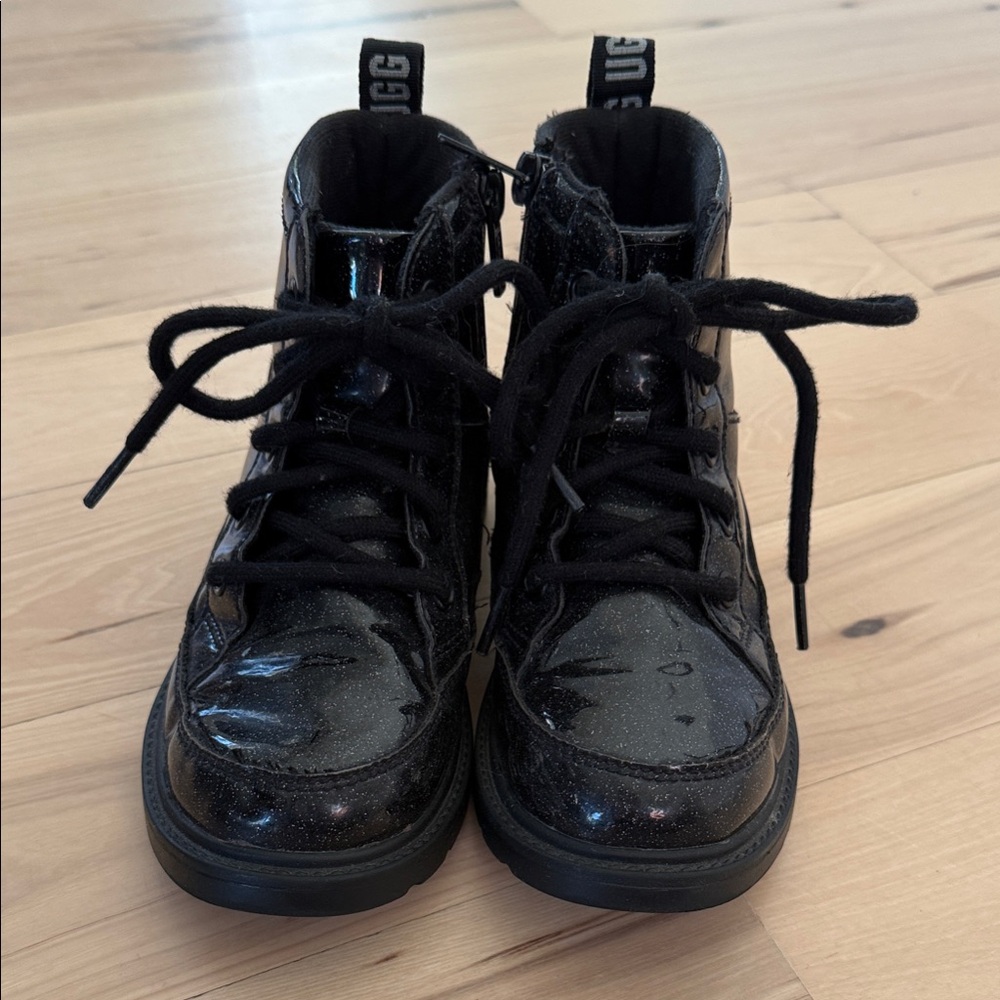 UGG Ashton Black Glitter Lace-Up Boots Girls Sparkle Combat Boot EUC